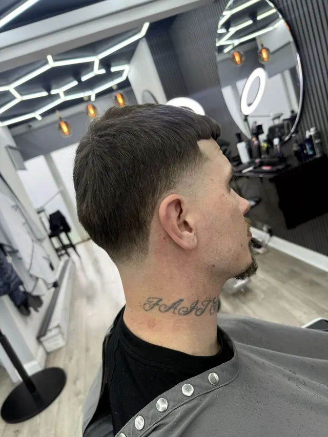 A skin fade at Ozzys